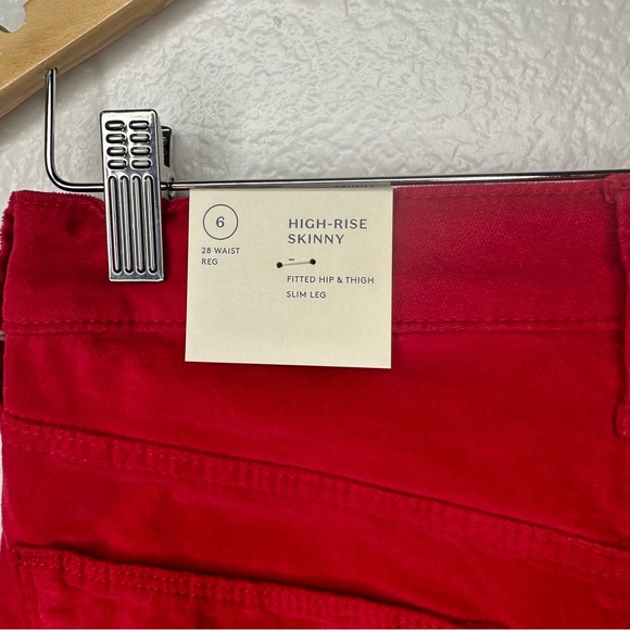 Universal Thread Red Velvet High Rise Ankle Cropped Skinny Jeans - Picture 4 of 10